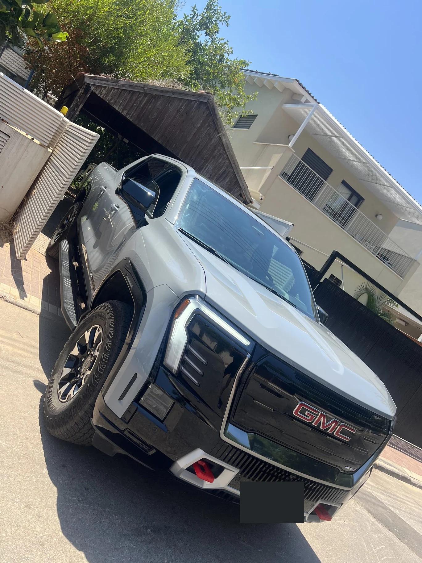 GMC Sierra HD — תיעוד מצולם