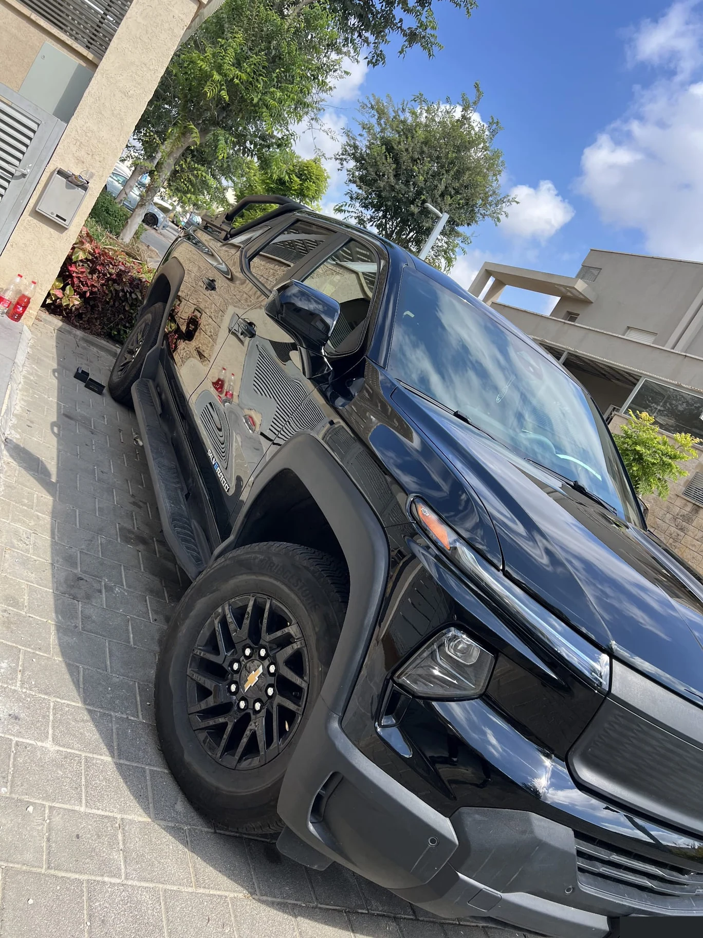 Chevrolet Silverado EV — תיעוד מצולם